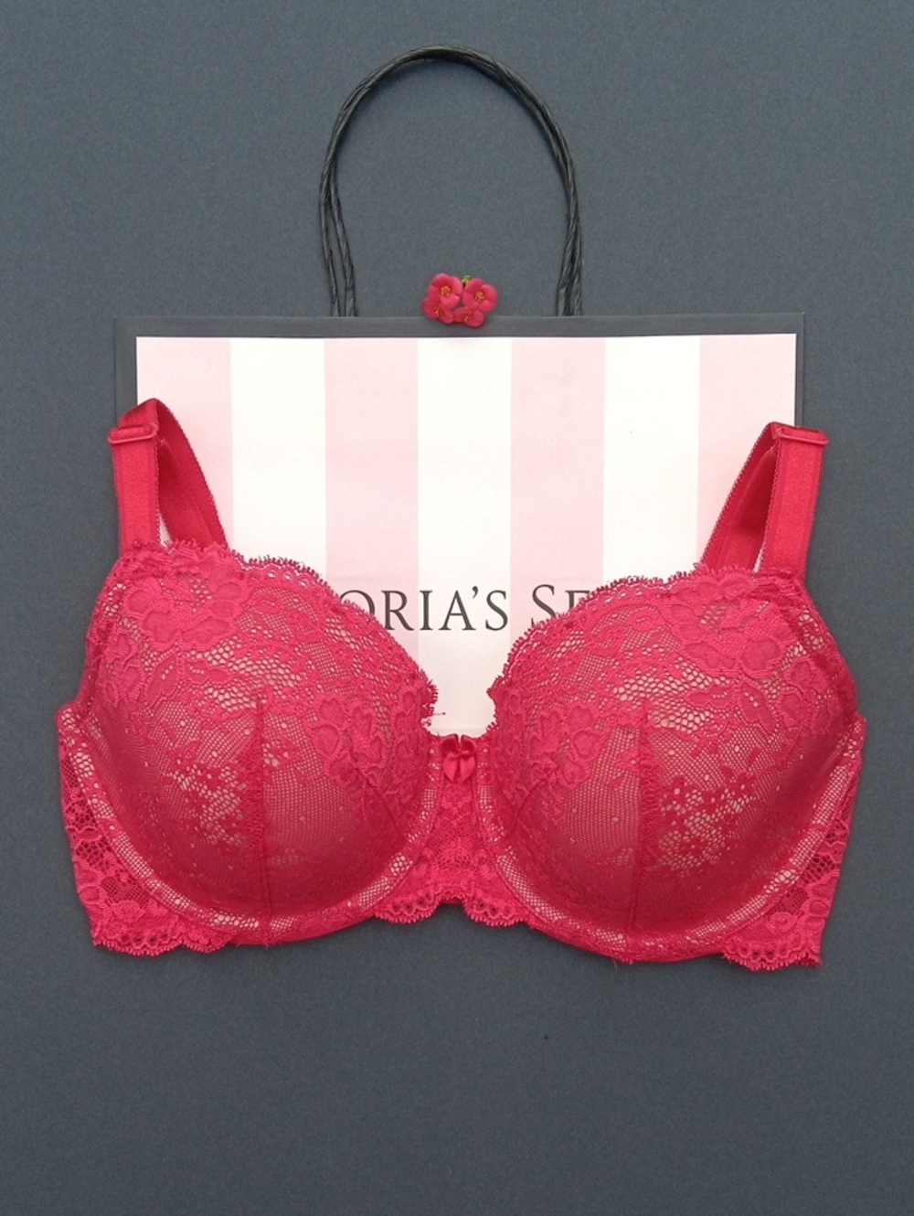 Victoria's Secret Lace Underwire Fuchsia Pink Dream Angels Lined Demi Size34DD